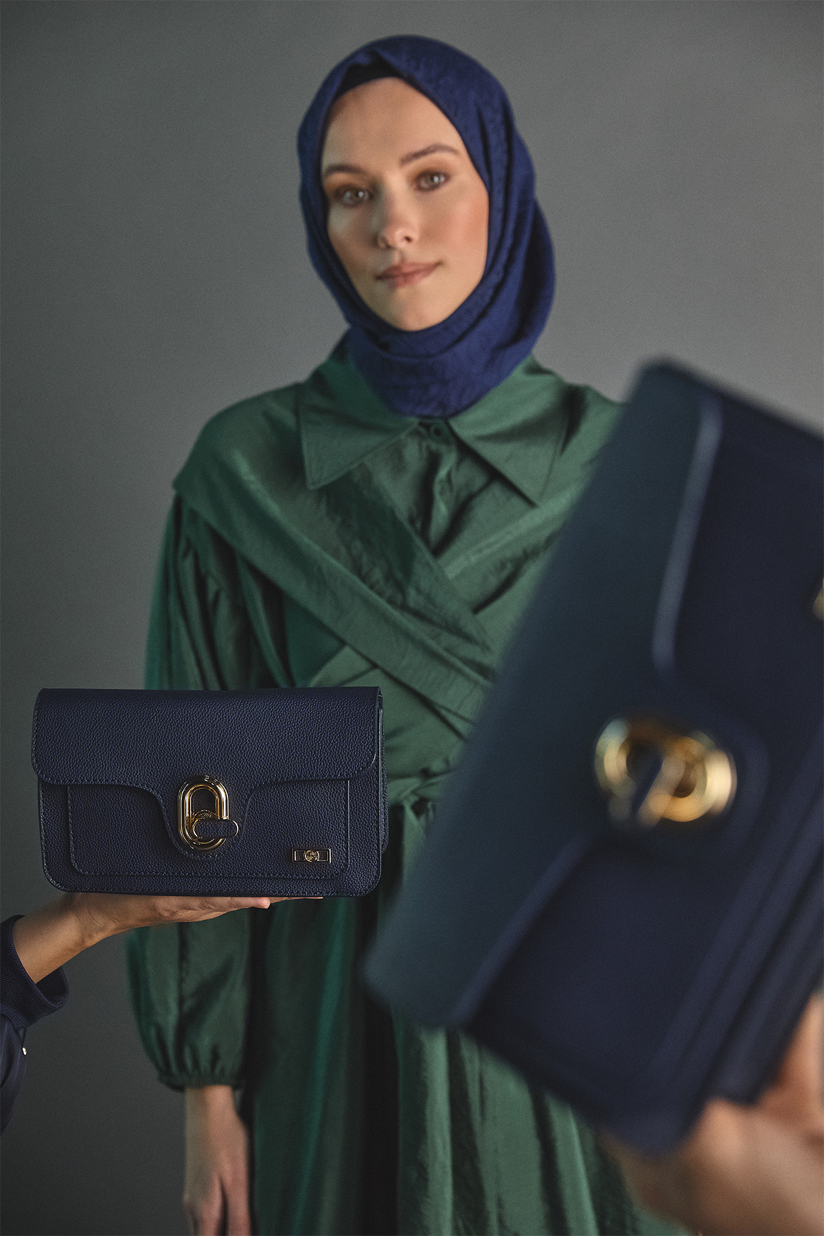 Çok Bölmeli Suni Deri Omuz Çantası