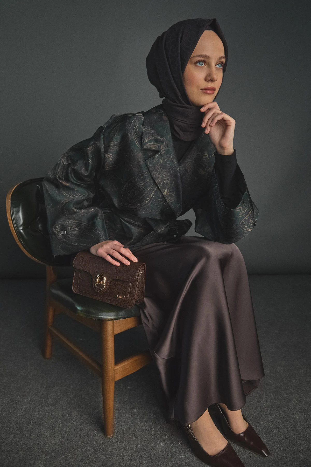 Kartlık Detaylı Mini Omuz Çantası, Tesettür Giyim