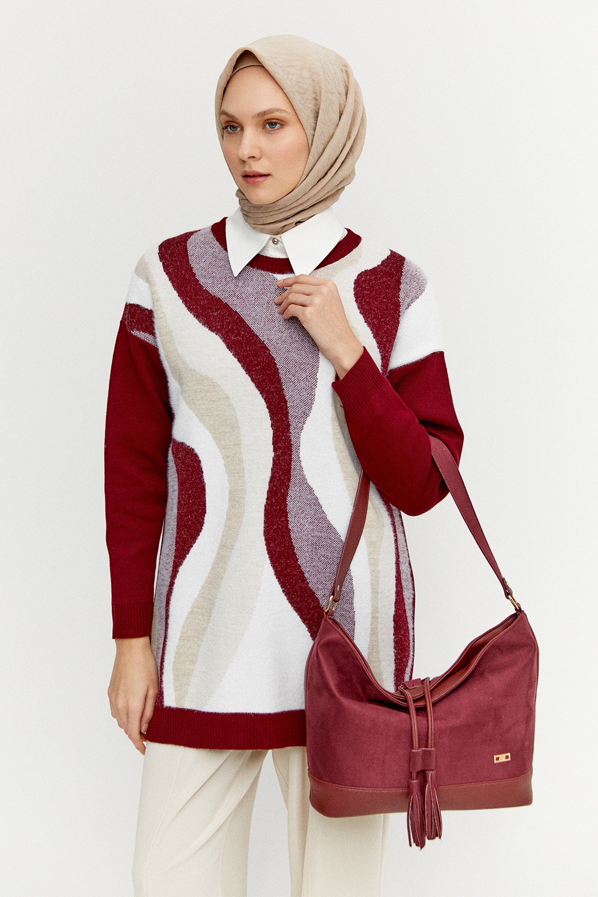 Geniş Hacimli Kol Çantası, Tesettür Giyim