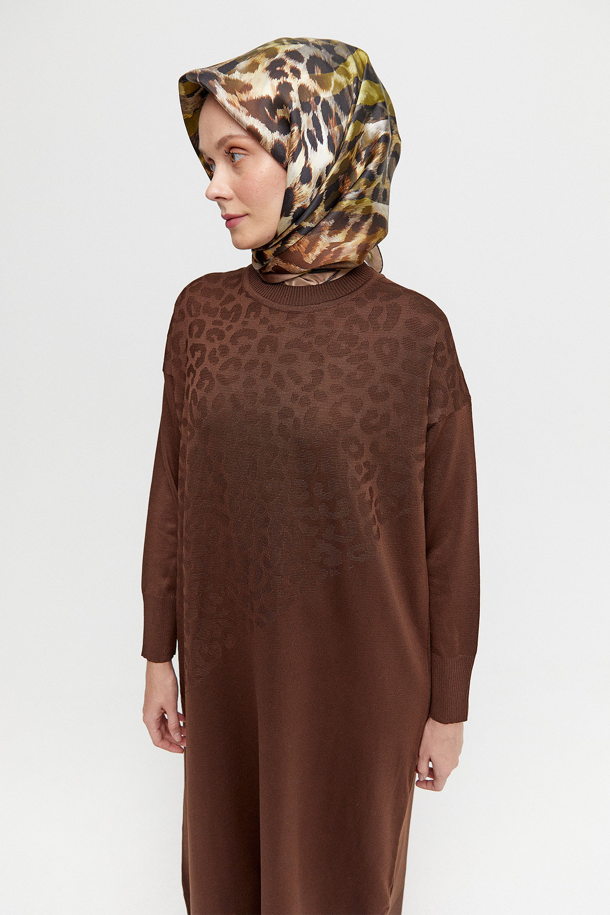Leopar Desenli Triko Elbise