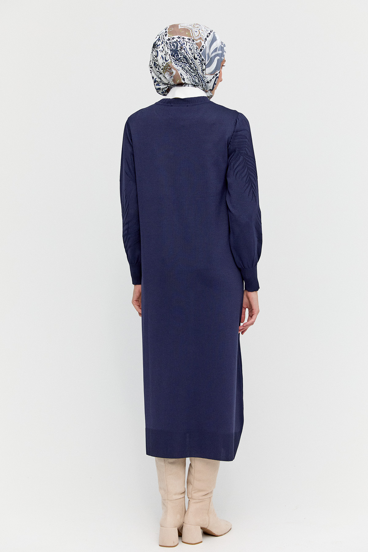 Yaprak Desenli Ribanalı Triko Elbise