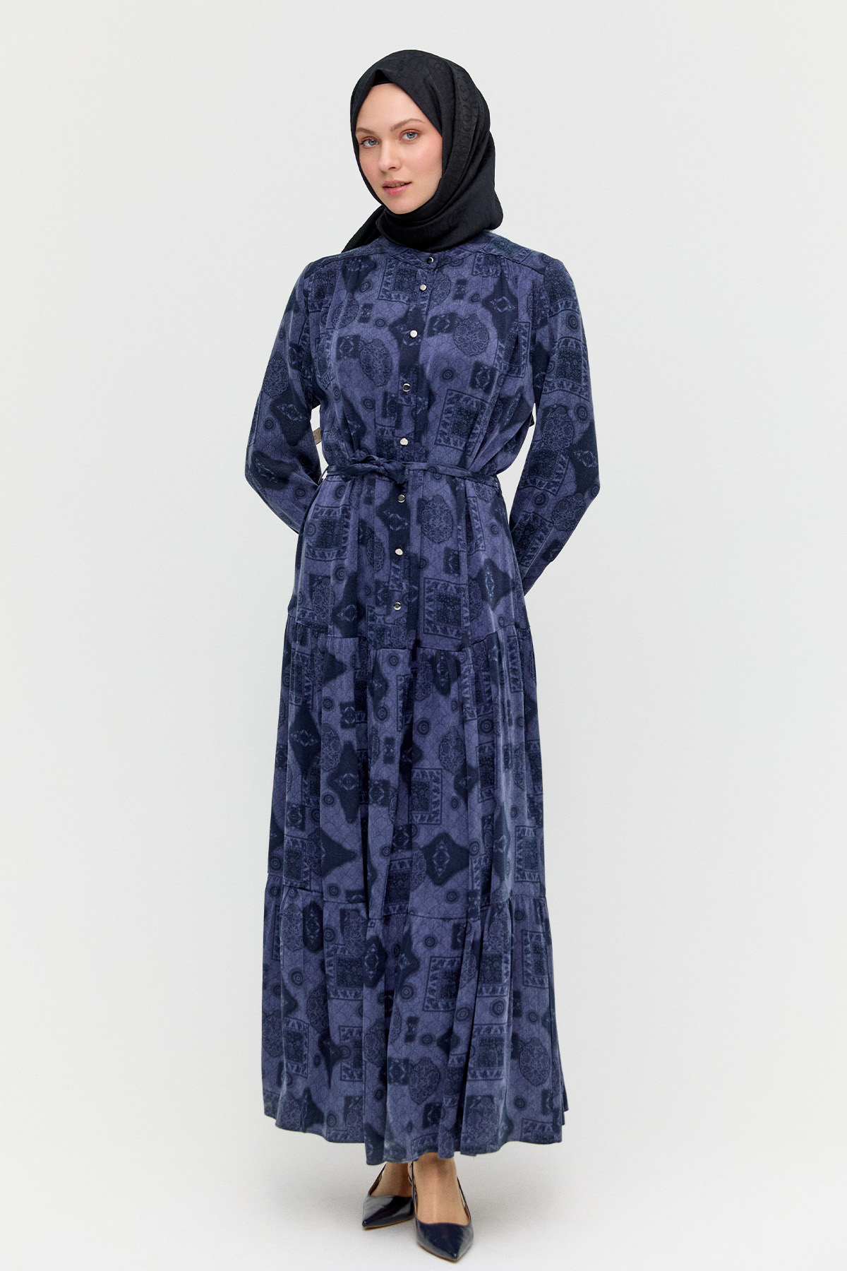 Hakim Yakalı Kuşaklı Katmanlı Elbise