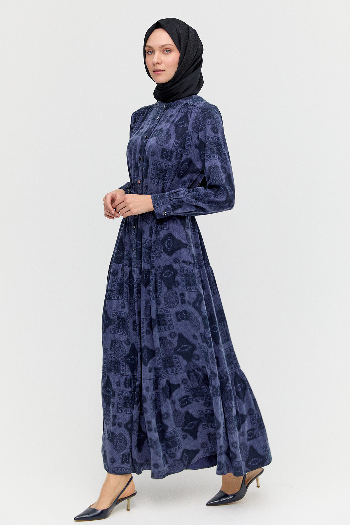 Hakim Yakalı Kuşaklı Katmanlı Elbise