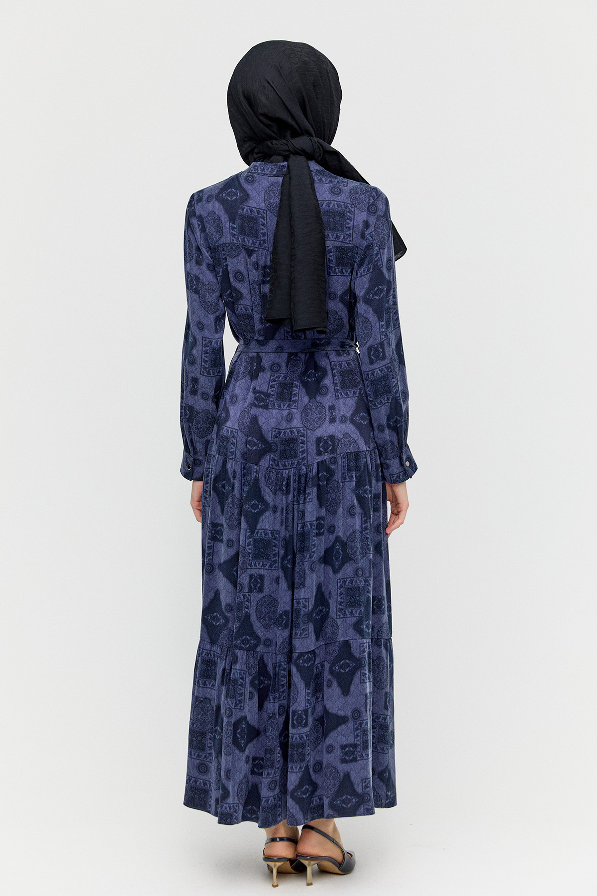 Hakim Yakalı Kuşaklı Katmanlı Elbise