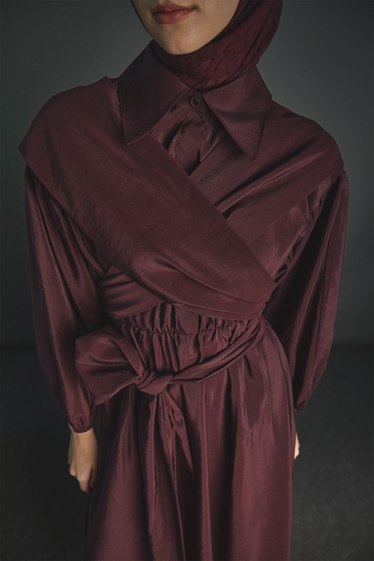 Uzun Kuşaklı Paraşüt Elbise