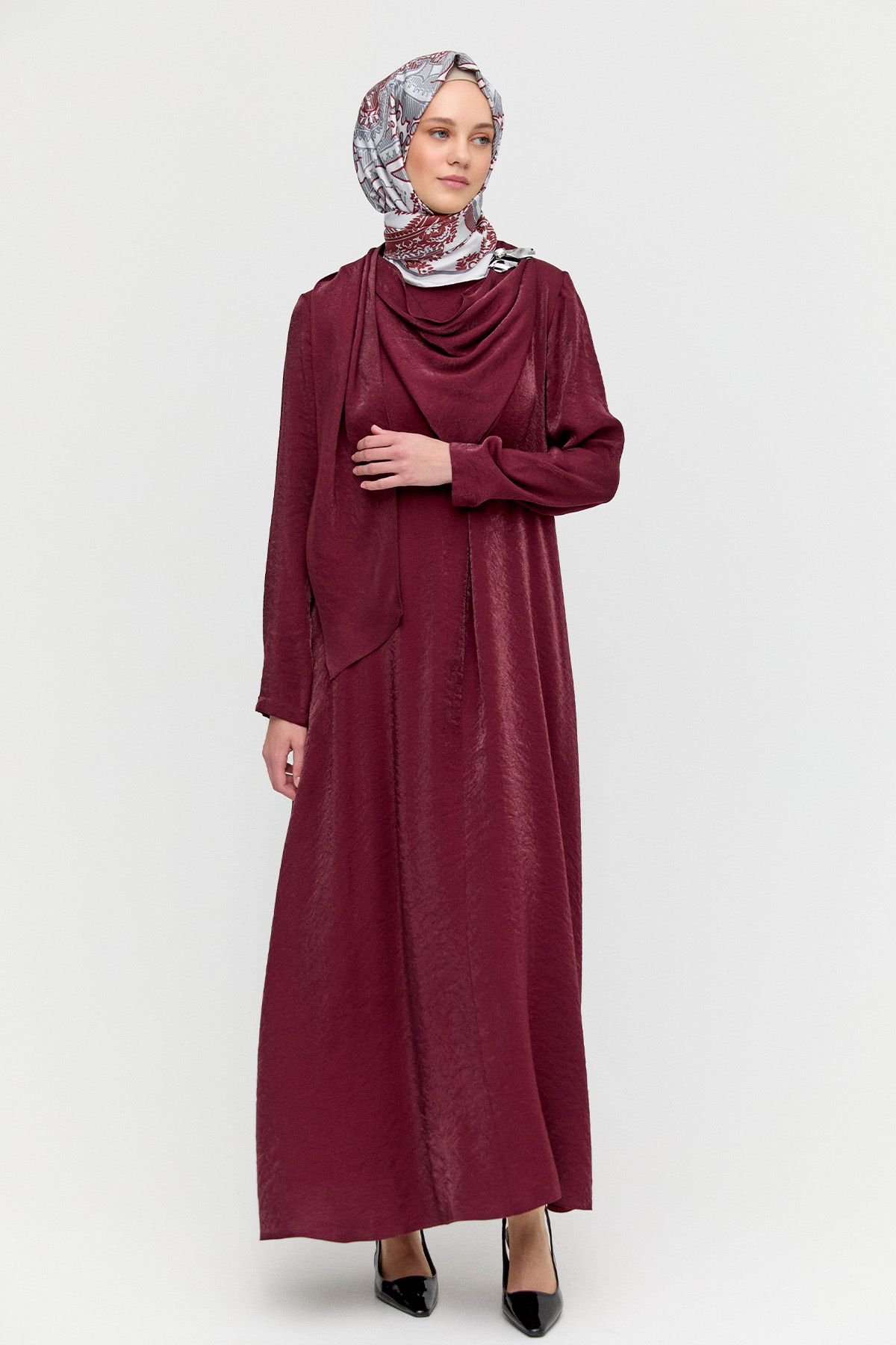 Fular Yakalı Jakarlı Elbise