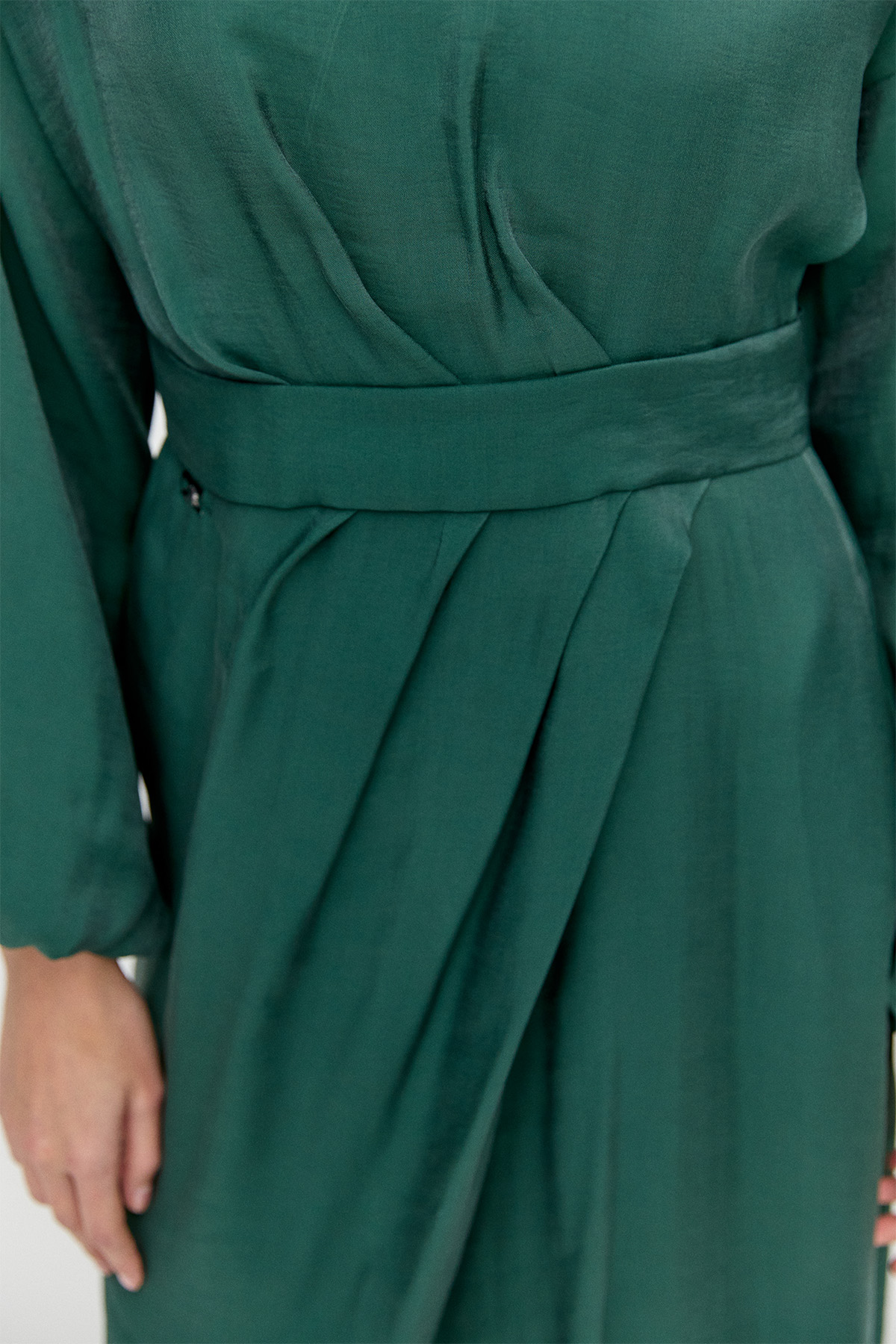 Drape Detaylı Jakarlı Elbise