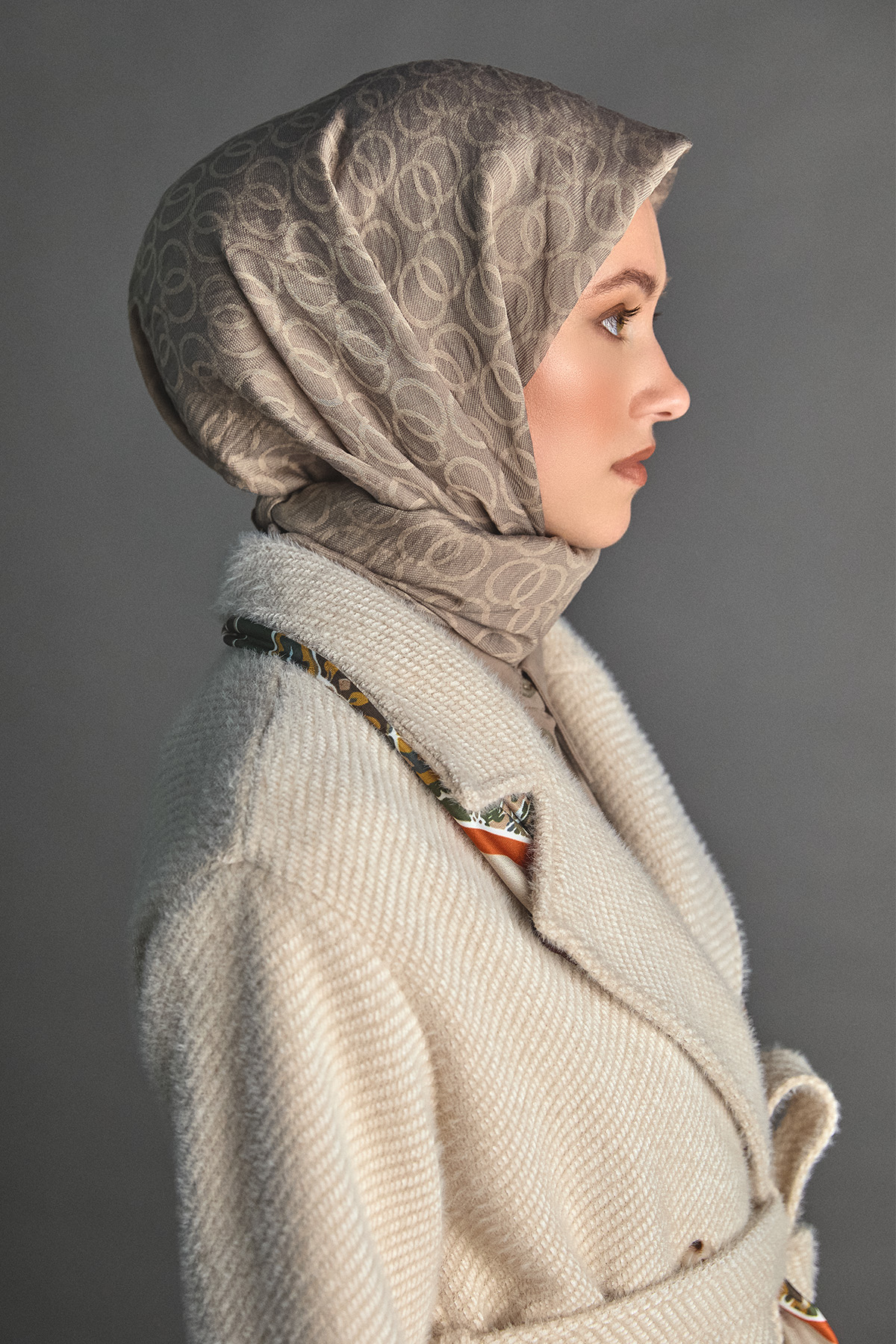 Yuvarlak Desenli Viskon Eşarp