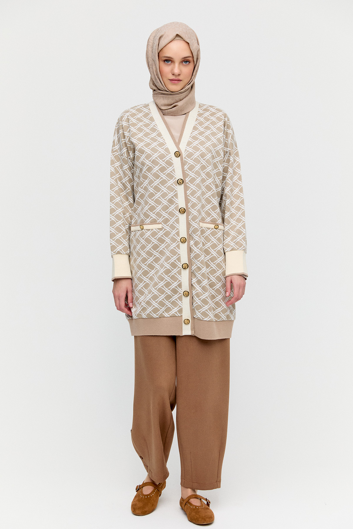 Desenli Ribana Detaylı V Yaka Triko Hırka