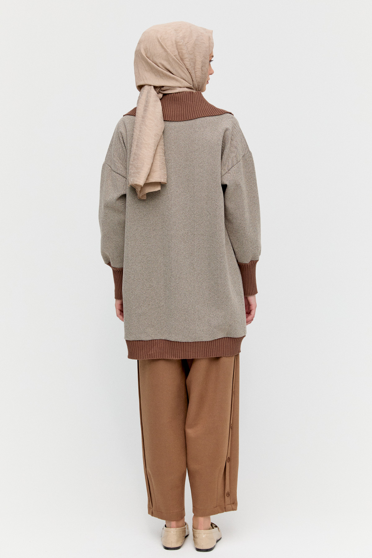 Düğmeli Ribana Detaylı Triko Hırka