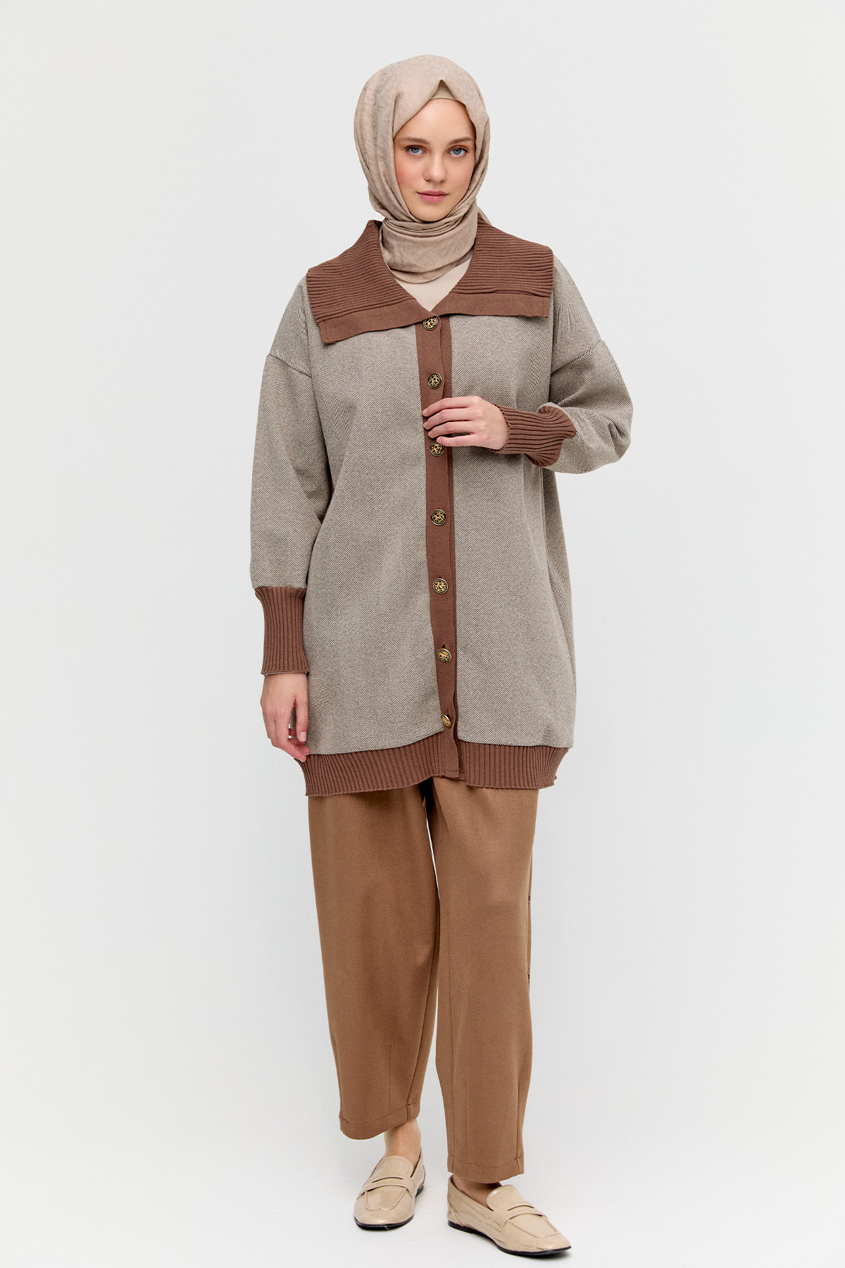 Düğmeli Ribana Detaylı Triko Hırka