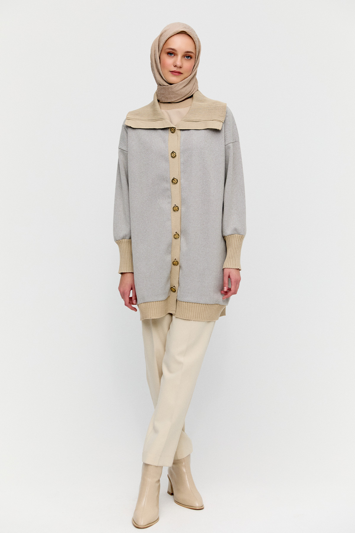 Düğmeli Ribana Detaylı Triko Hırka