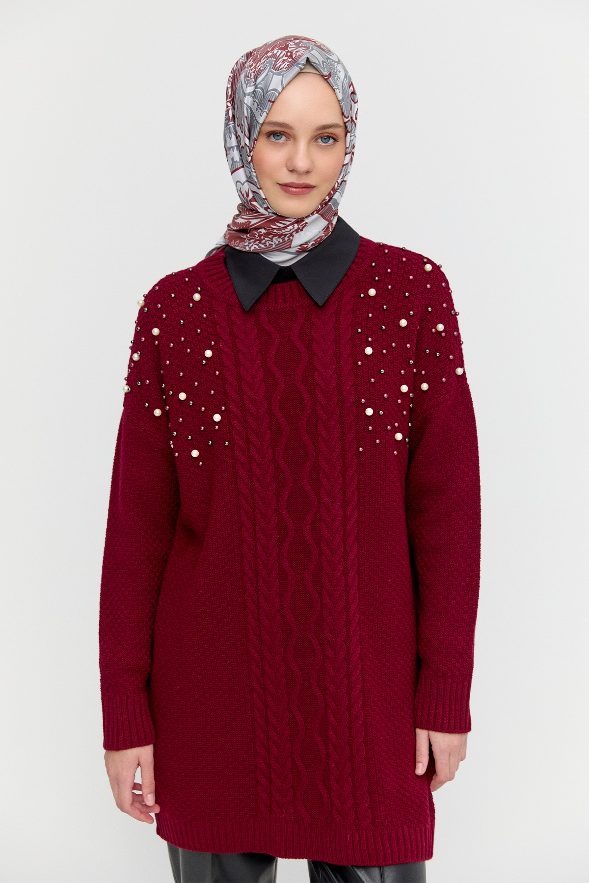 Taş Detaylı Triko Tunik