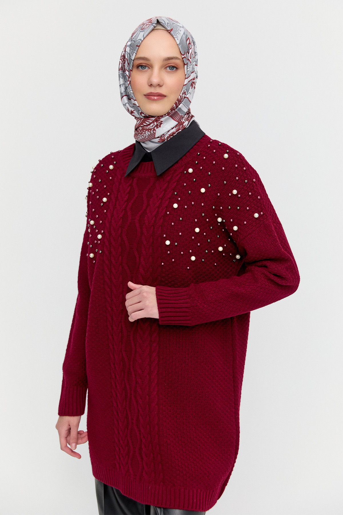 Taş Detaylı Triko Tunik