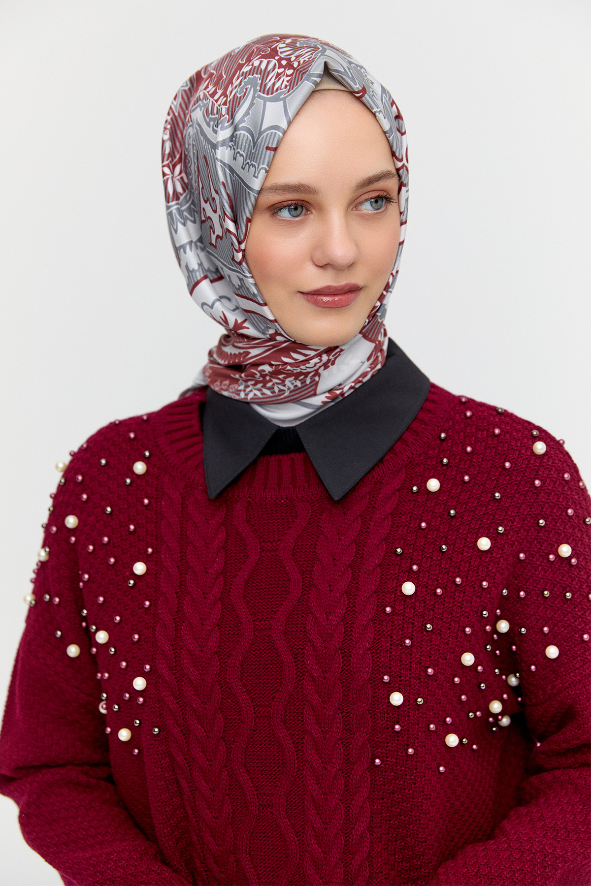 Taş Detaylı Triko Tunik