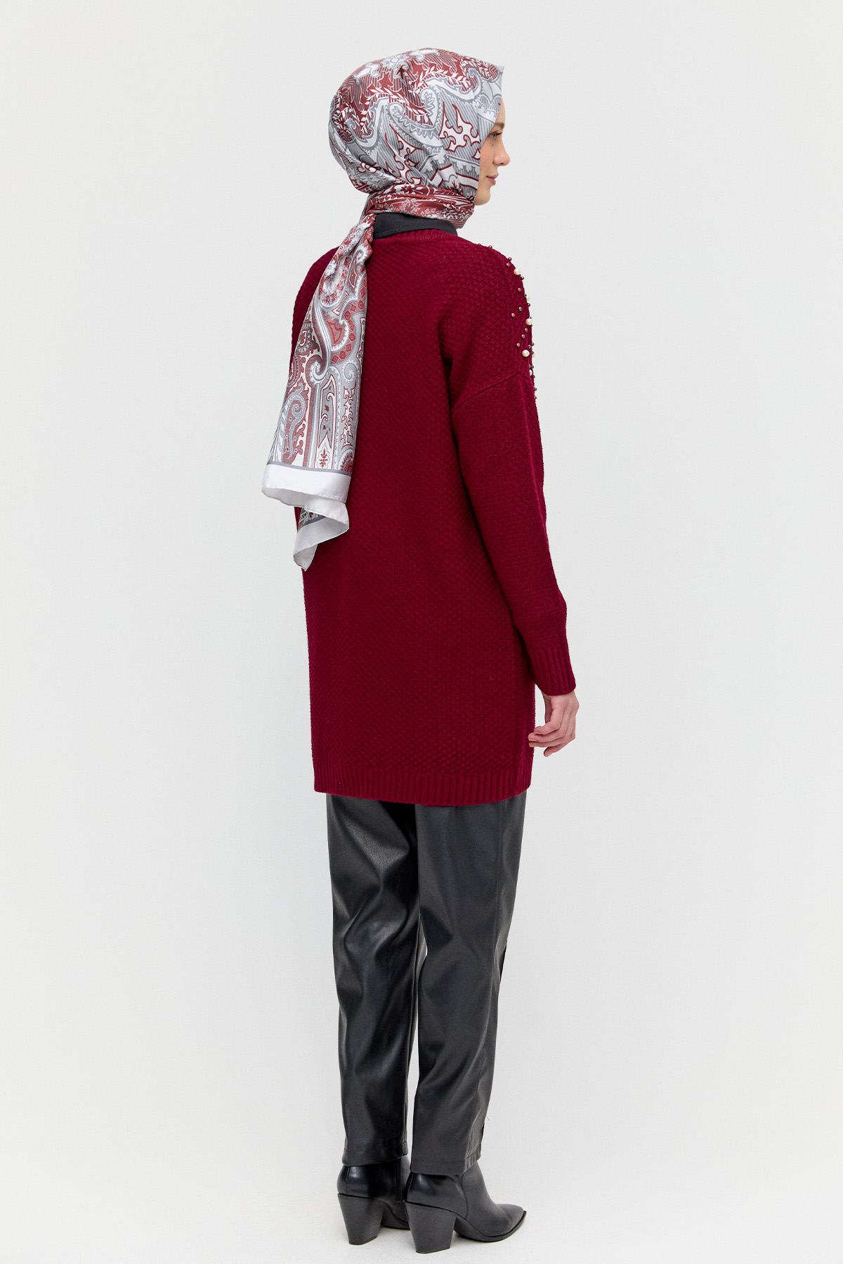 Taş Detaylı Triko Tunik