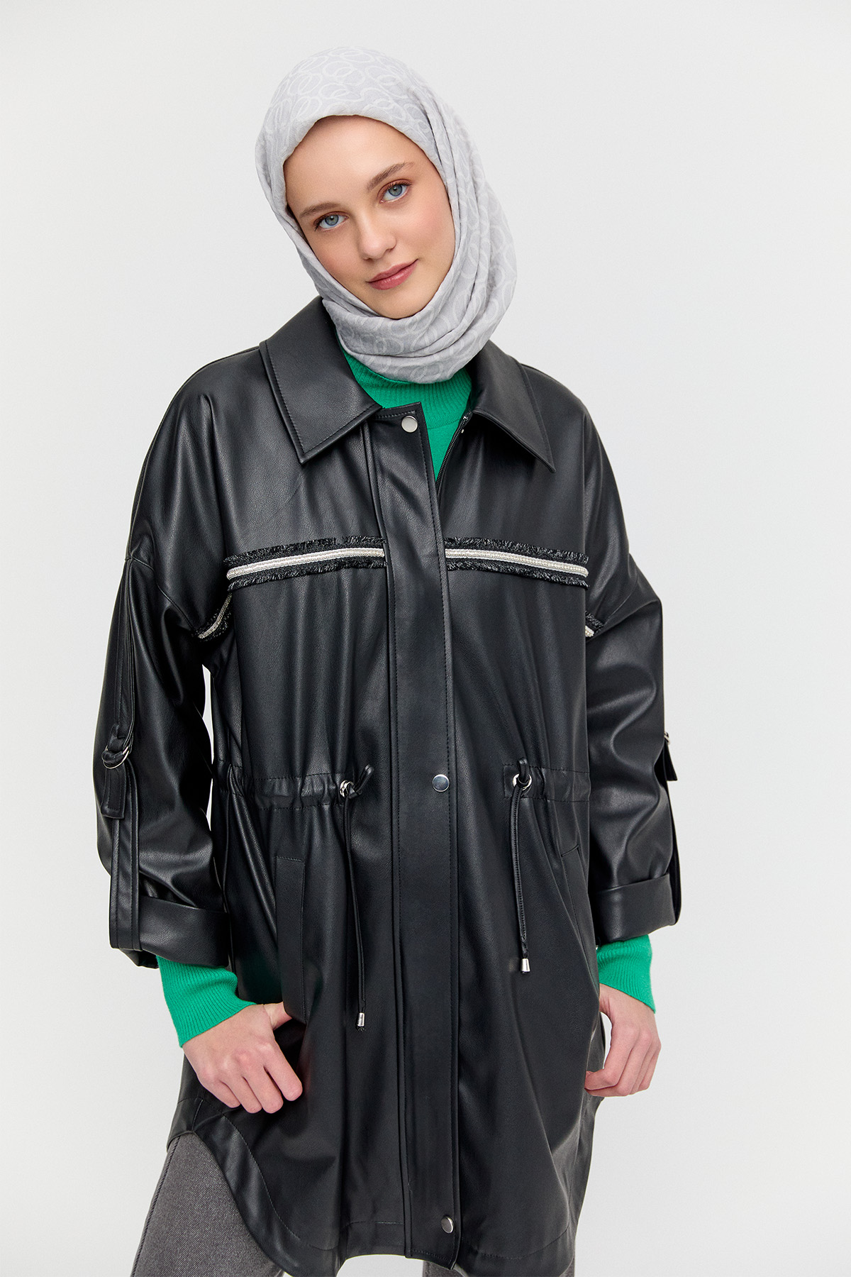 Taş Şeritli Suni Deri Ceket