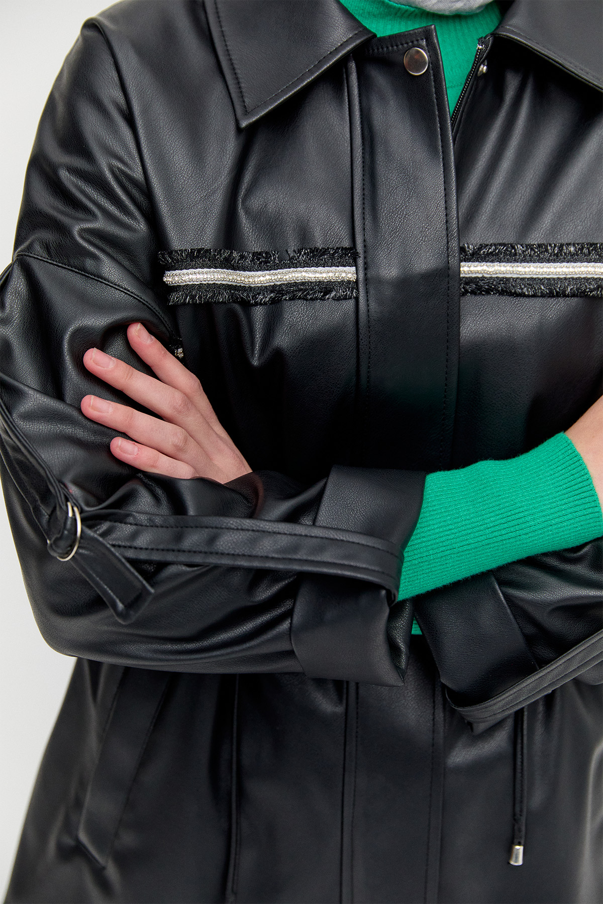 Taş Şeritli Suni Deri Ceket