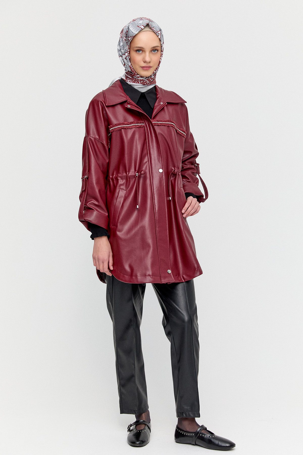 Taş Şeritli Suni Deri Ceket