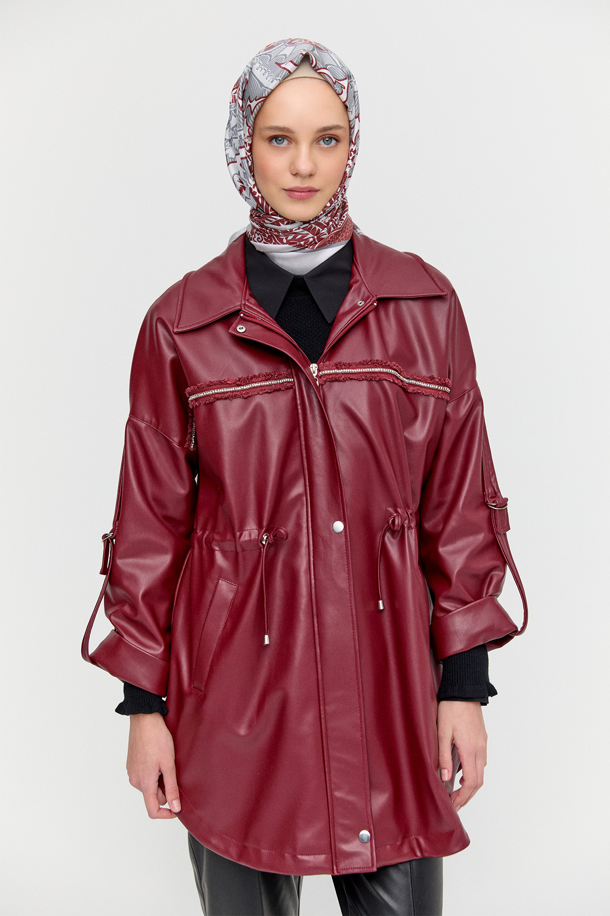 Taş Şeritli Suni Deri Ceket