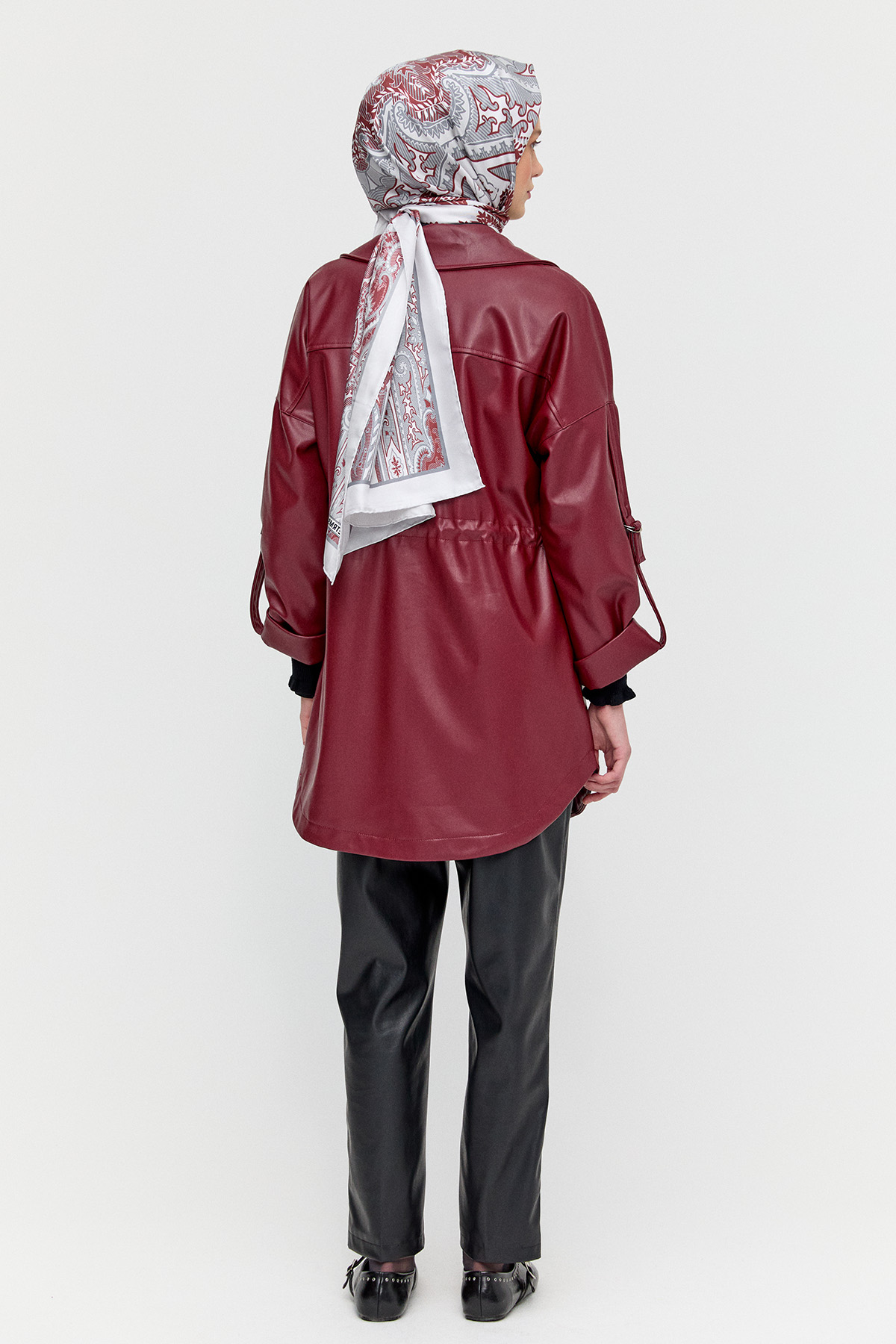 Taş Şeritli Suni Deri Ceket