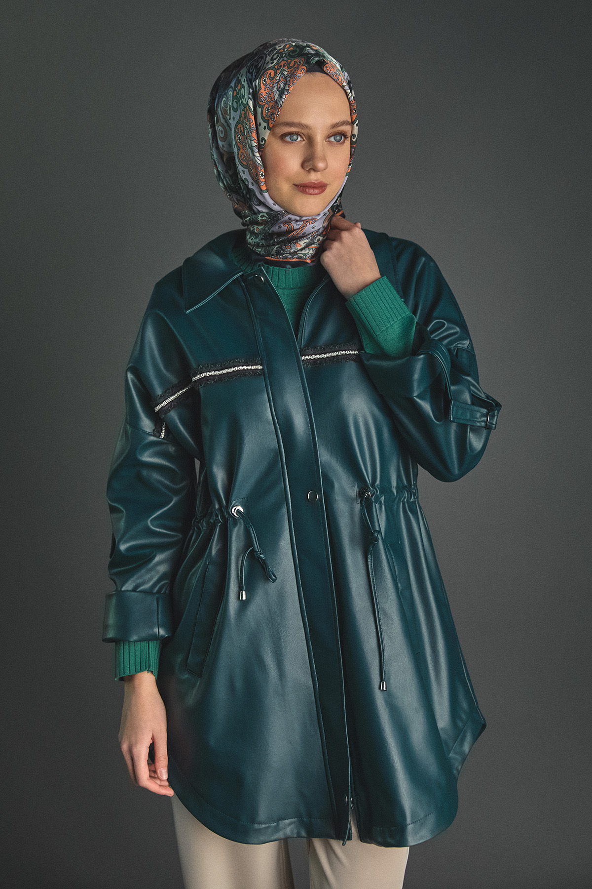 Taş Şeritli Suni Deri Ceket