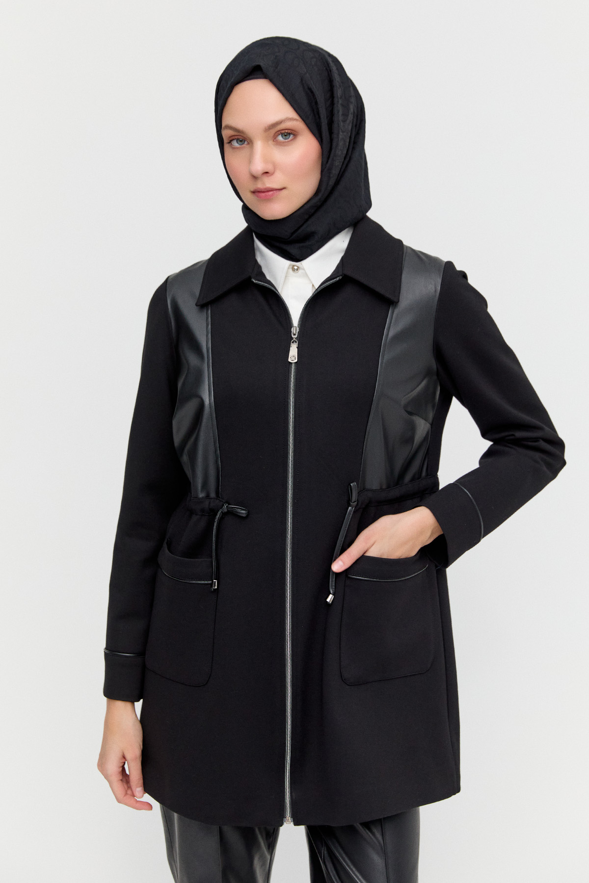 Deri Kombinli Kuşaklı Kap