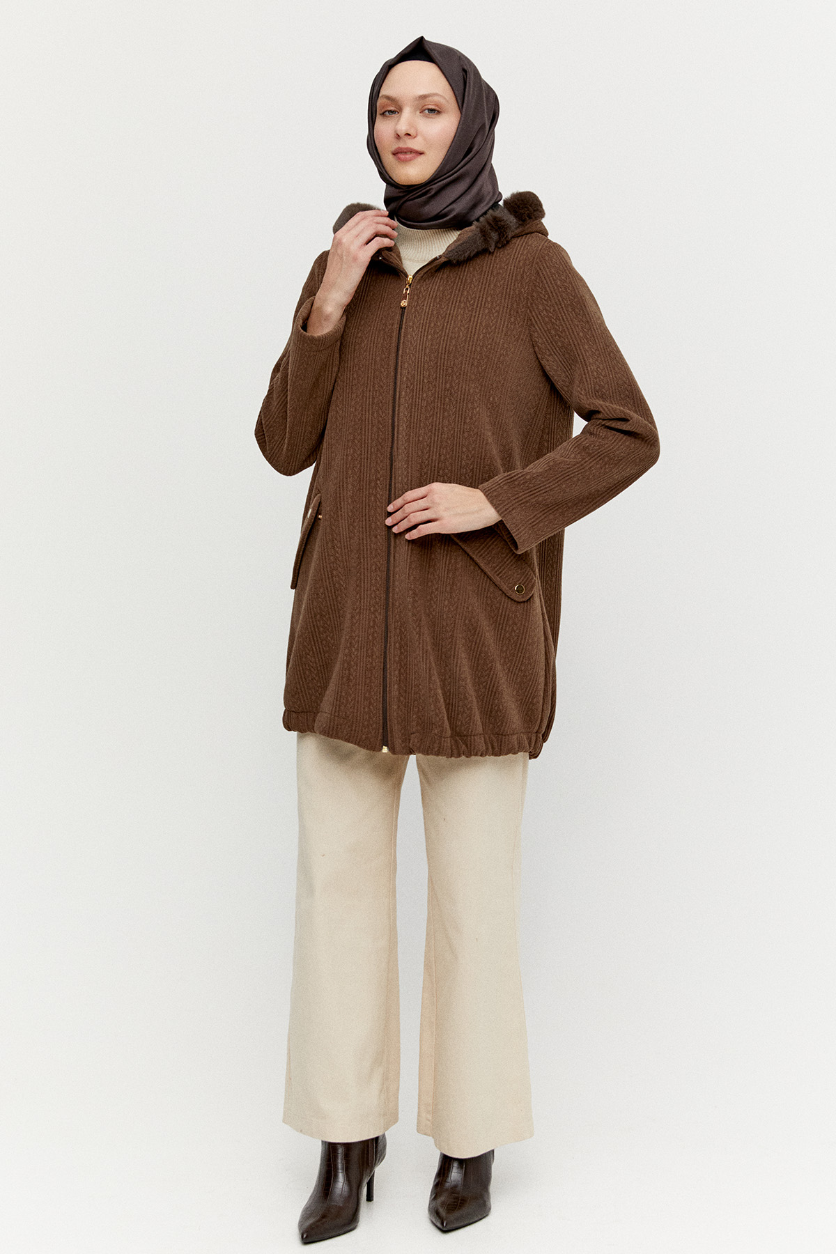 Suni Kürk Kapüşonlu Dokulu Kap