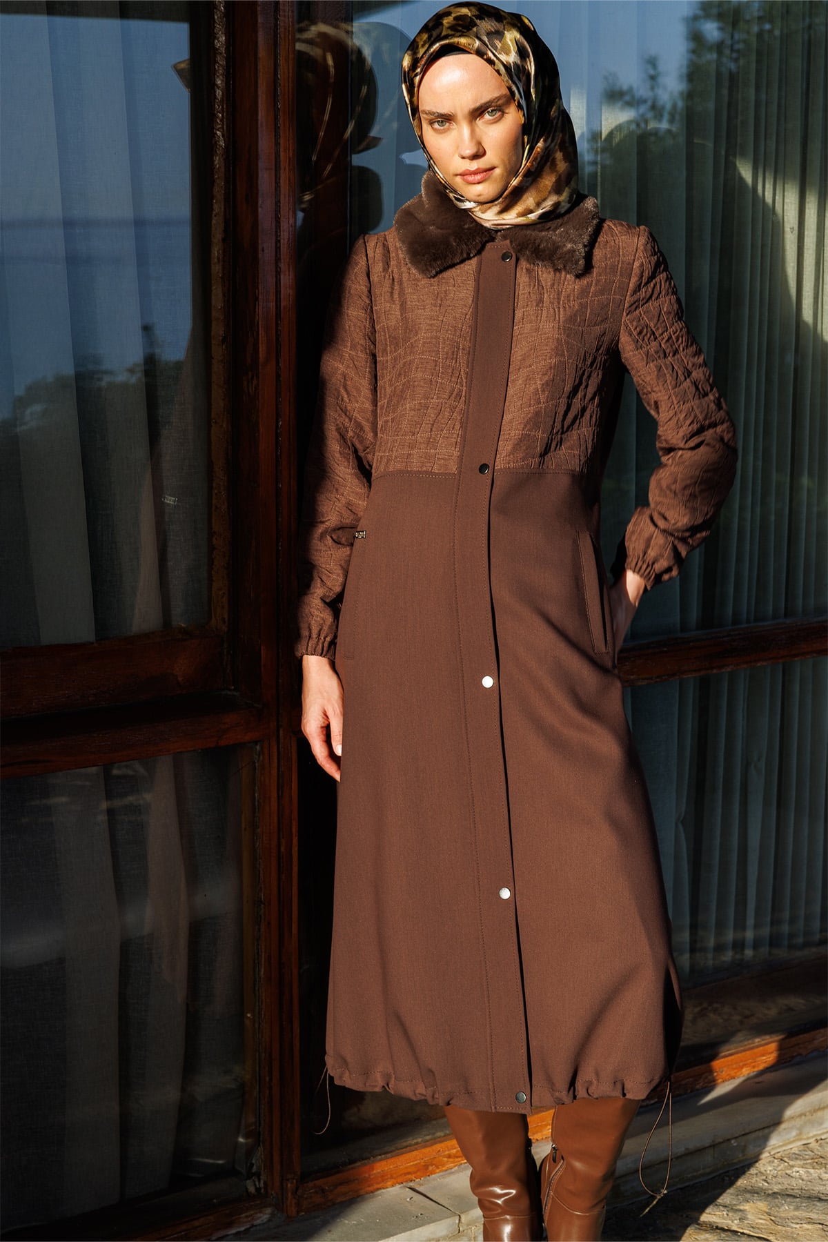 Suni Kürklü Fermuarlı Kap, Tesettür Giyim