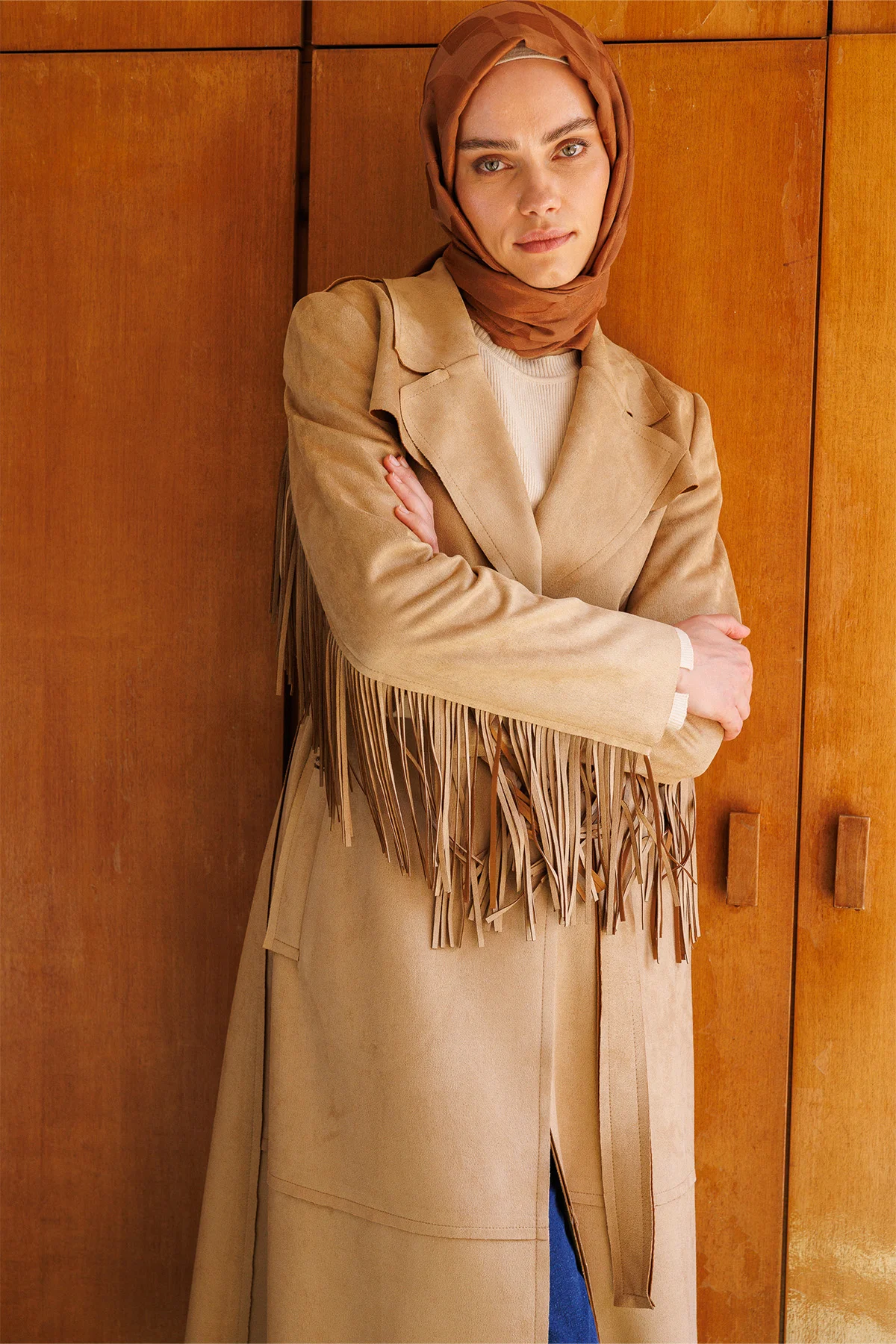 Püskül Detaylı Süet Dokulu Kap, Tesettür Giyim