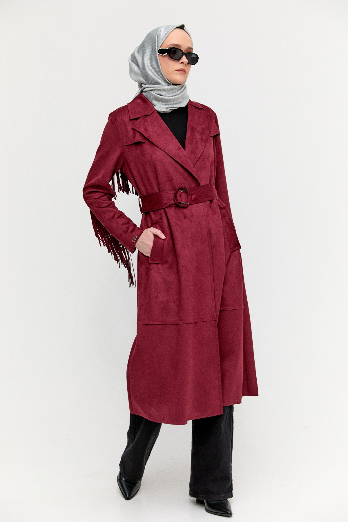 Püskül Detaylı Süet Dokulu Kap, Tesettür Giyim