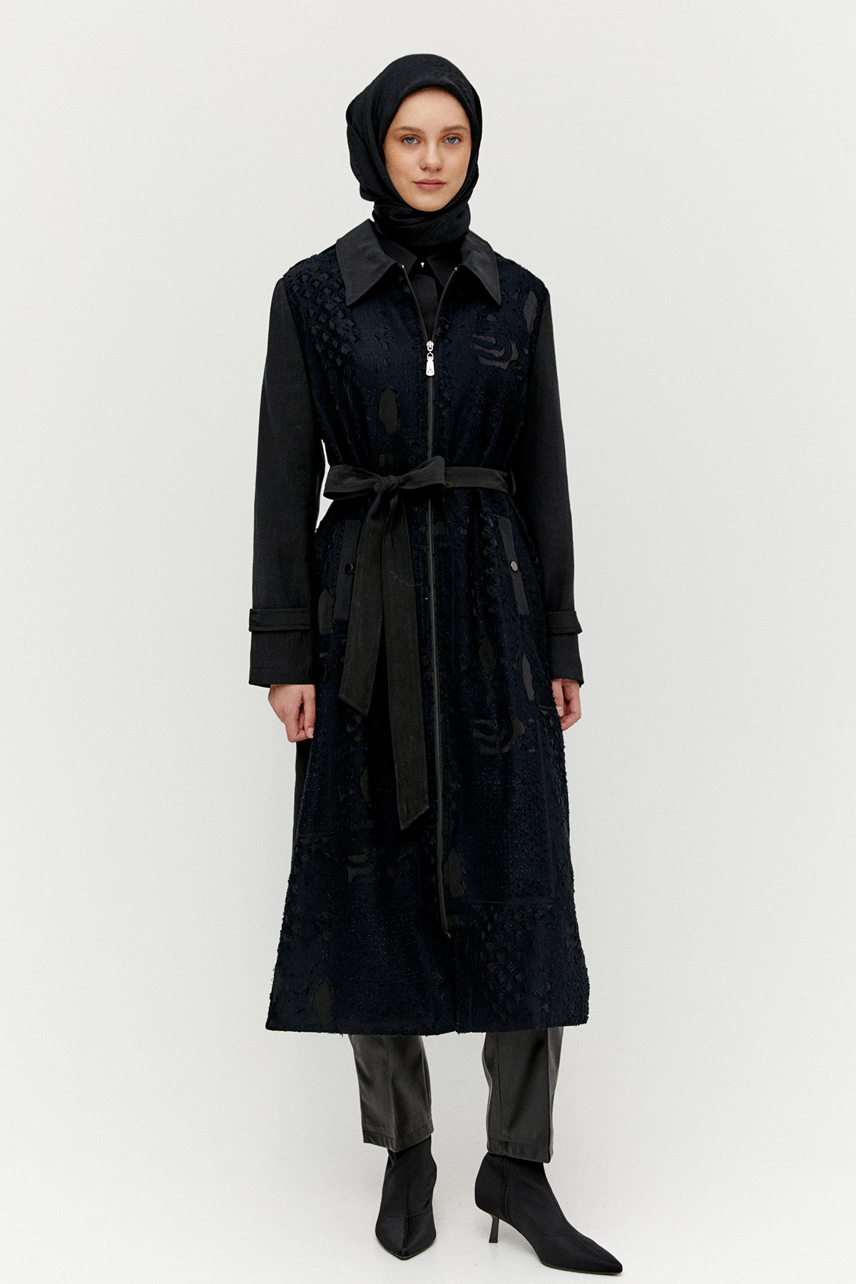 Kuşaklı Dokulu Kap