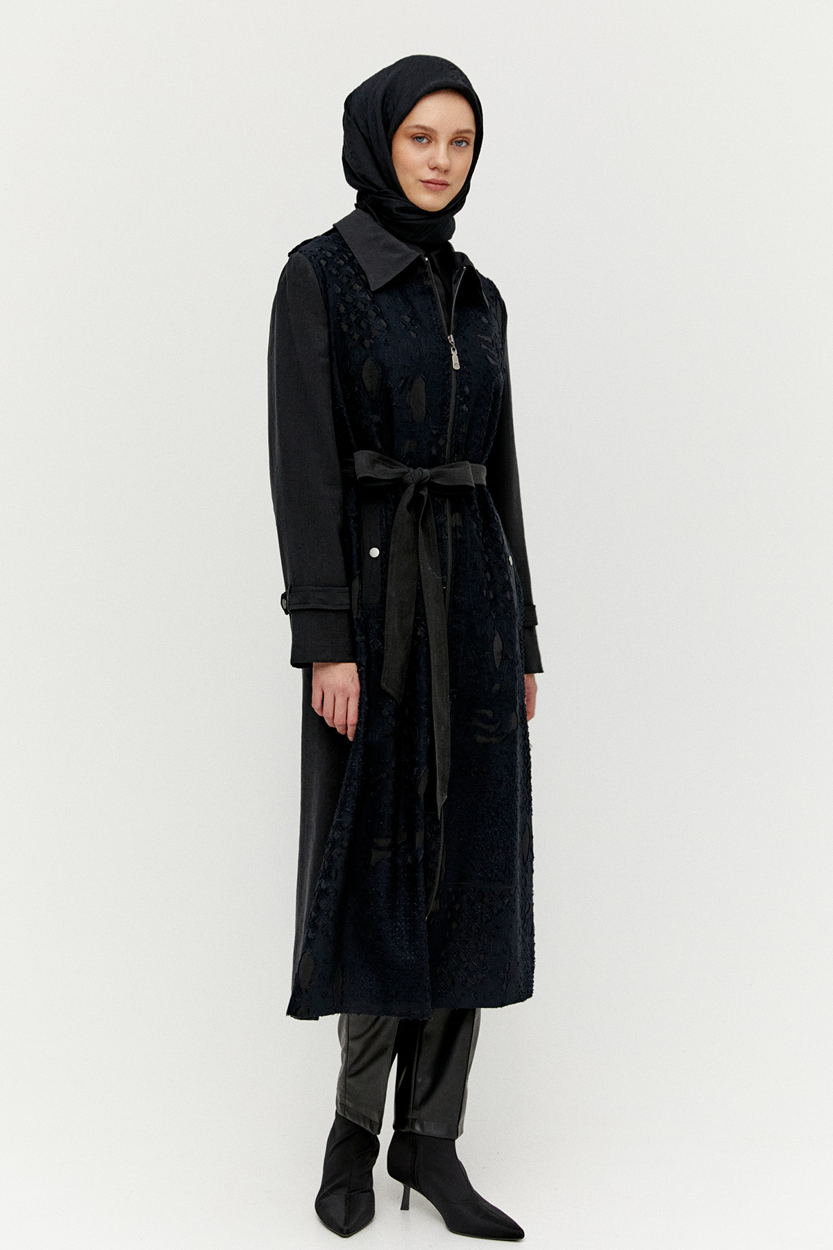 Kuşaklı Dokulu Kap