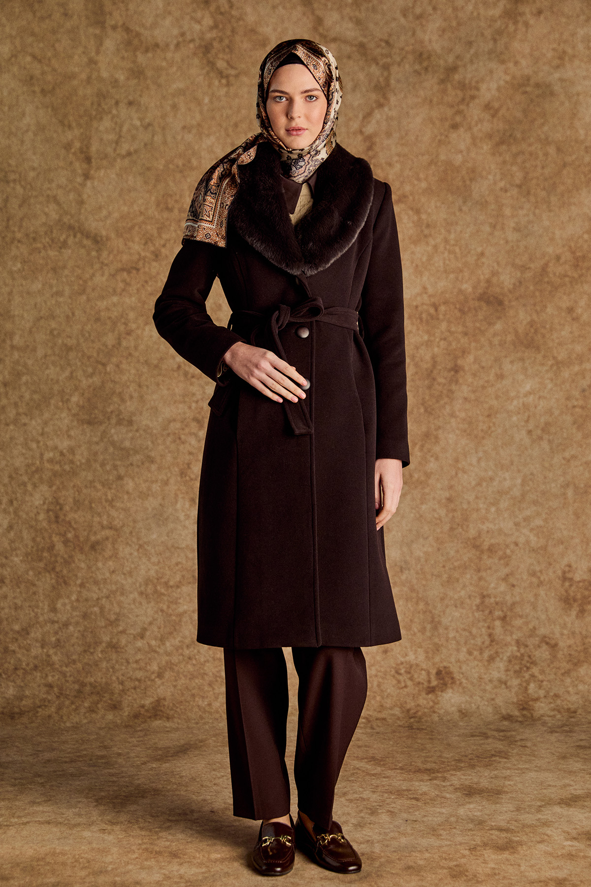 Kuşaklı Suni Kürk Şal Yakalı Kaban