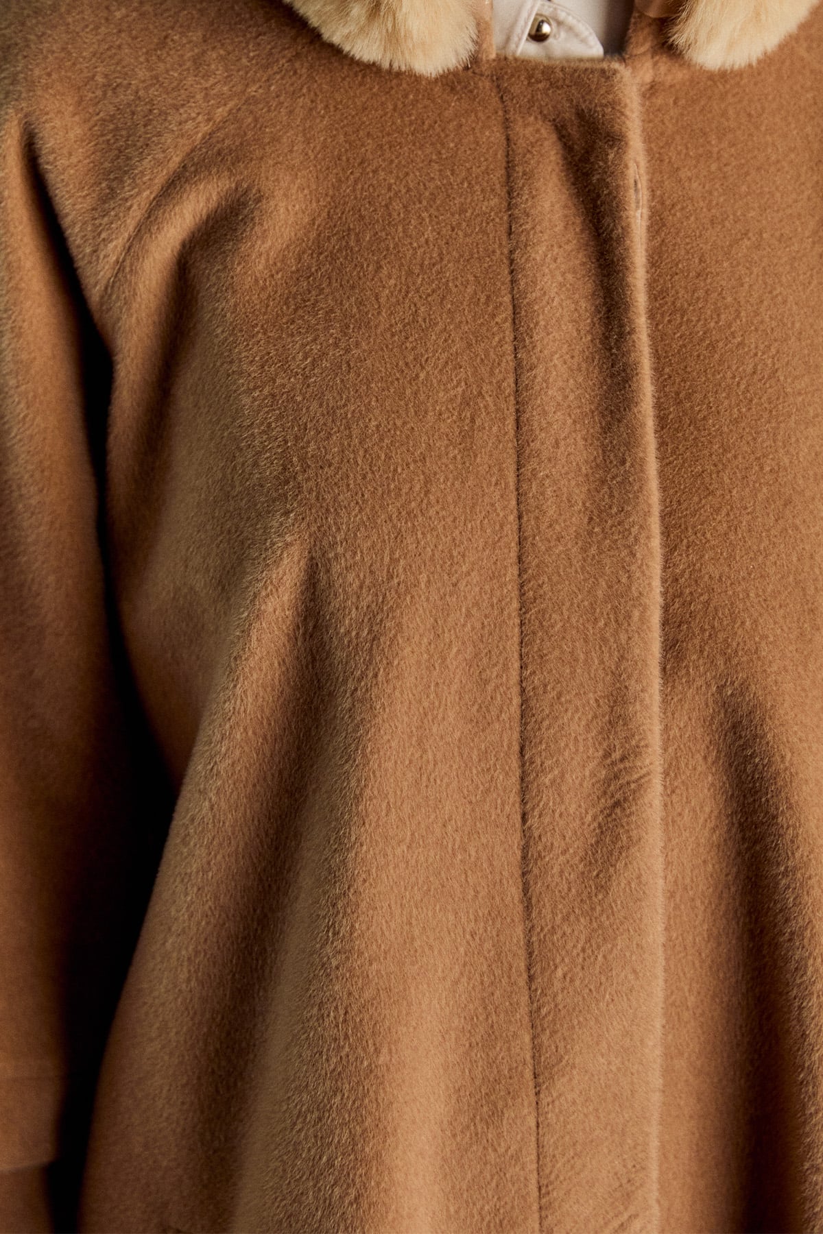 Seyyar Suni Kürklü Büyük Beden Kaban