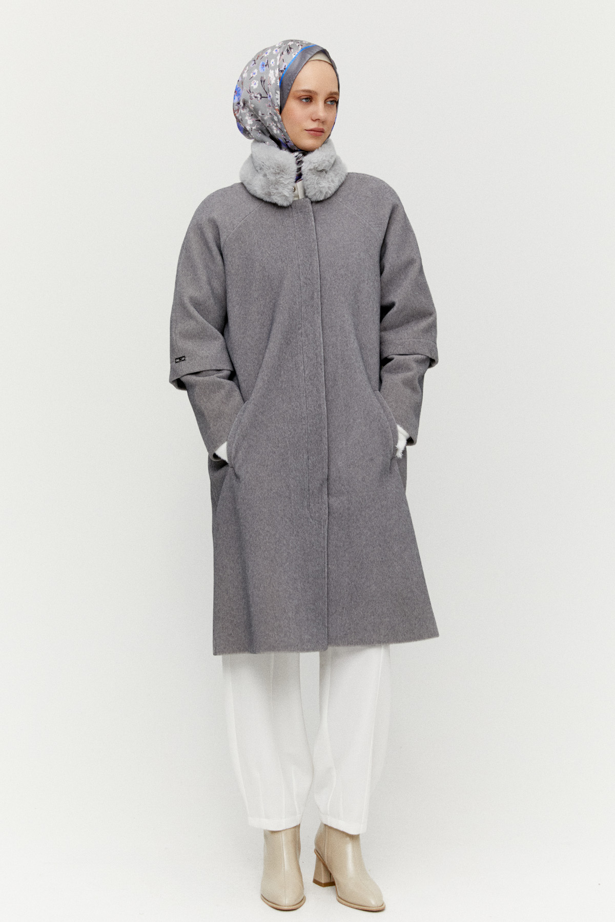 Seyyar Suni Kürklü Büyük Beden Kaban