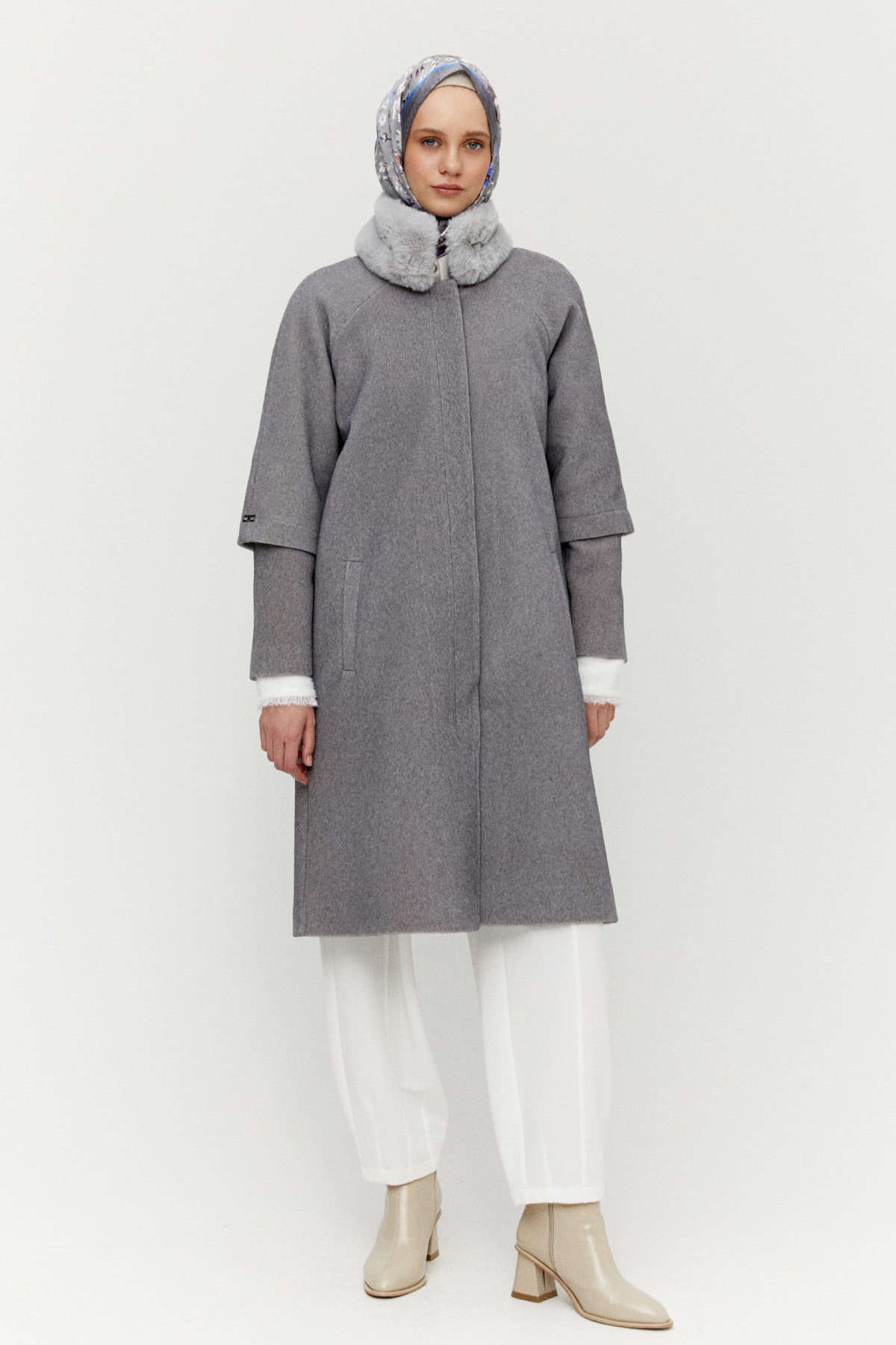 Seyyar Suni Kürklü Büyük Beden Kaban