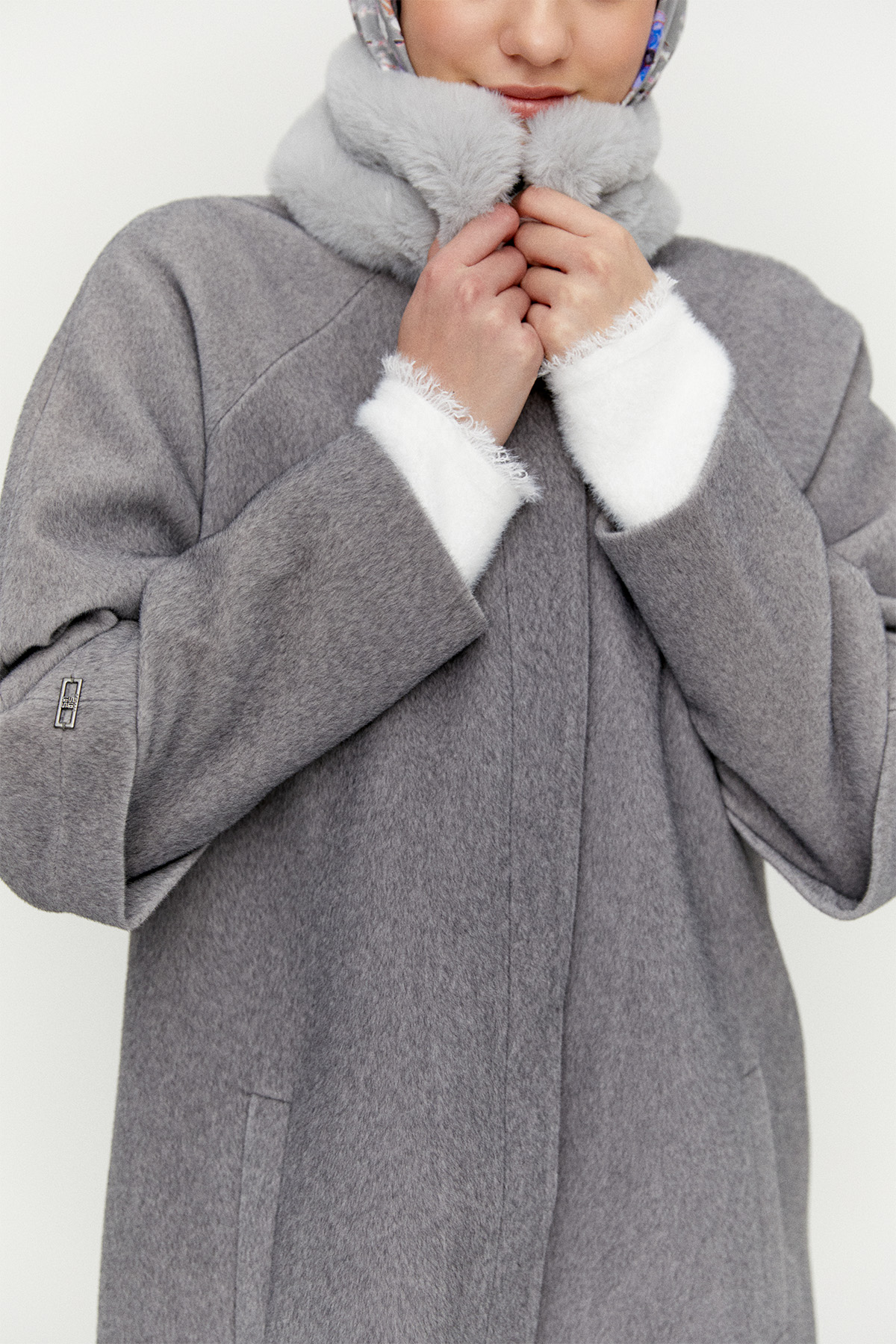 Seyyar Suni Kürklü Büyük Beden Kaban