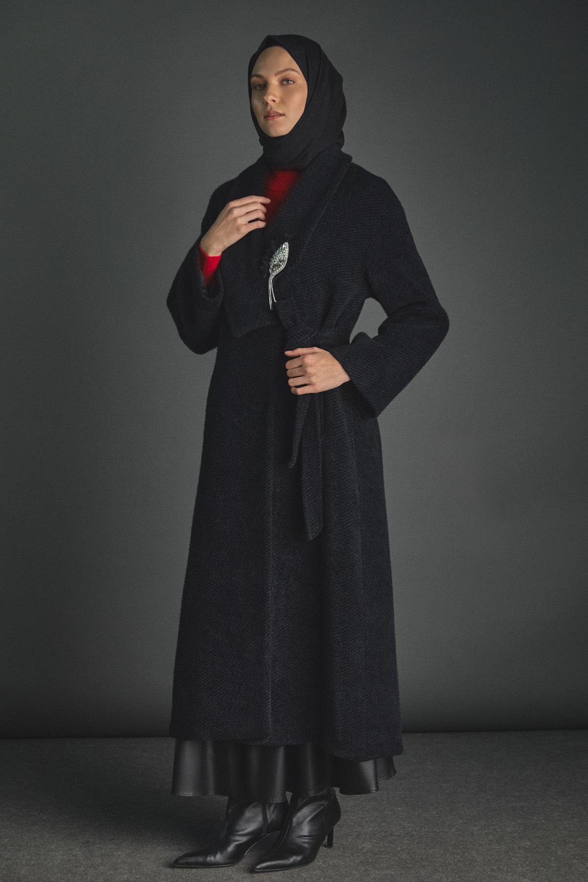 Asimetrik Yaka Oversize Manto