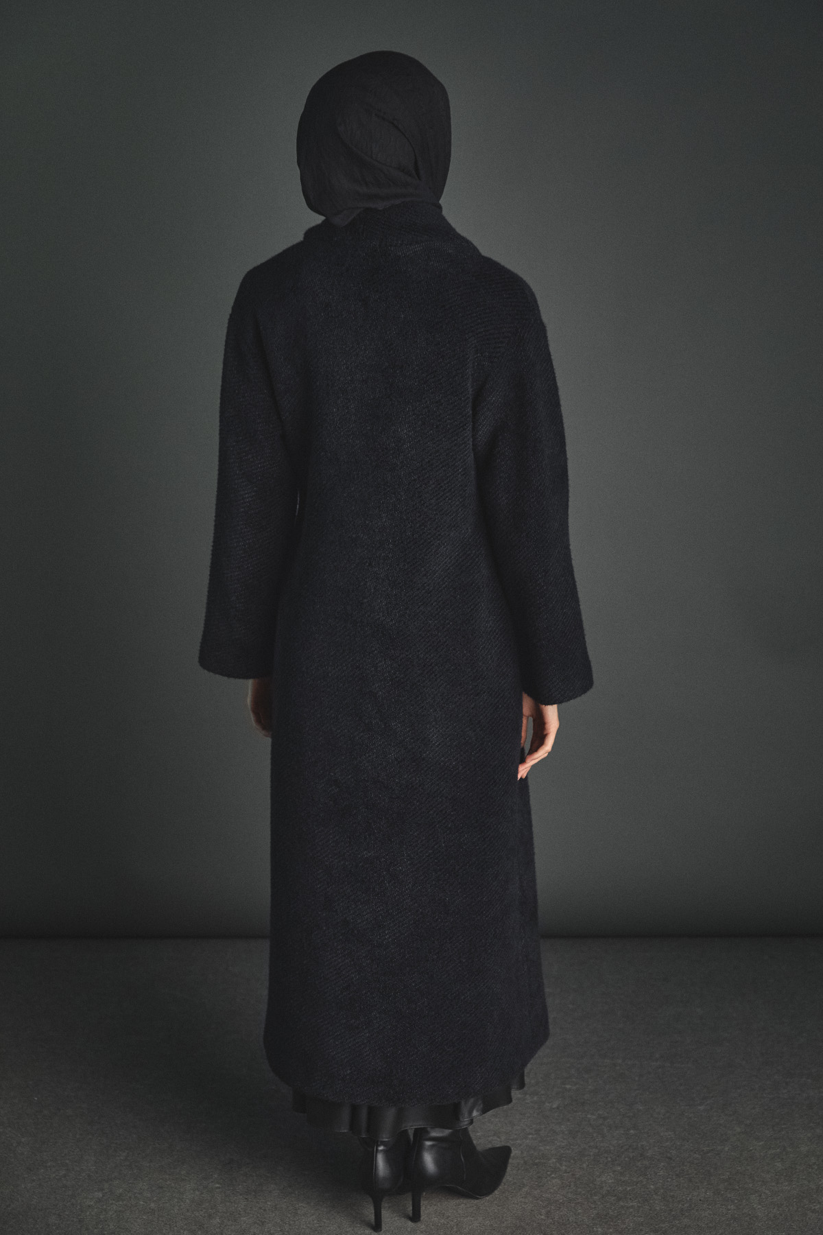 Asimetrik Yaka Oversize Manto