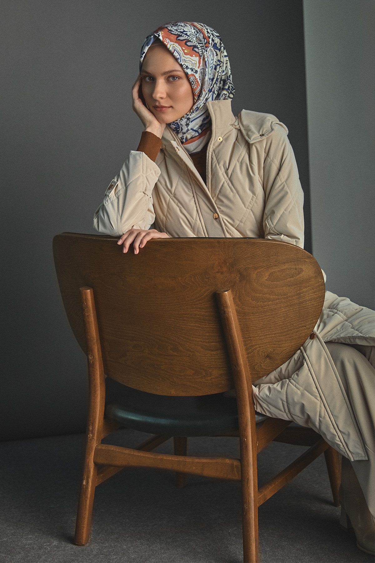 Kapüşonu Çıkarılabilir Kapitone Kaban