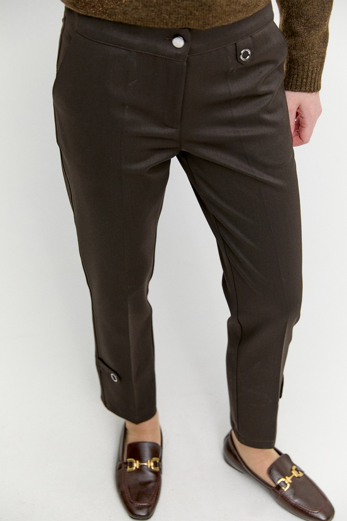 Kuşgözü Detaylı Dar Paça Pantolon, Tesettür Giyim