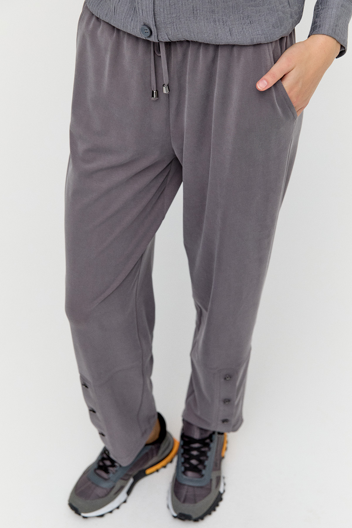 Süs Düğmeli Spor Pantolon