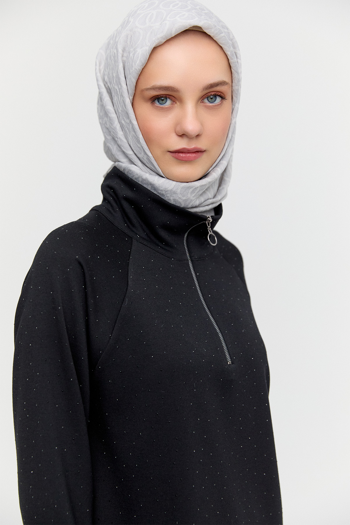 Taş Detaylı Reglan Kesim İkili Takım