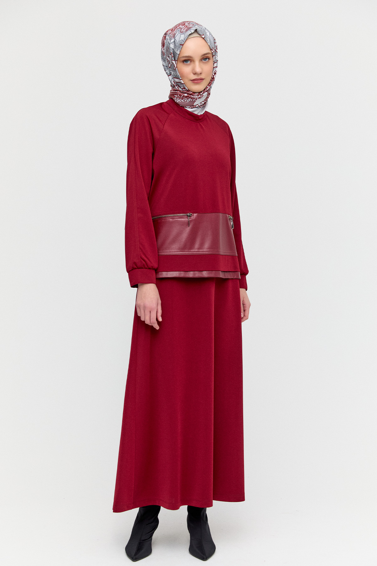 Deri Detaylı Etekli İkili Takım