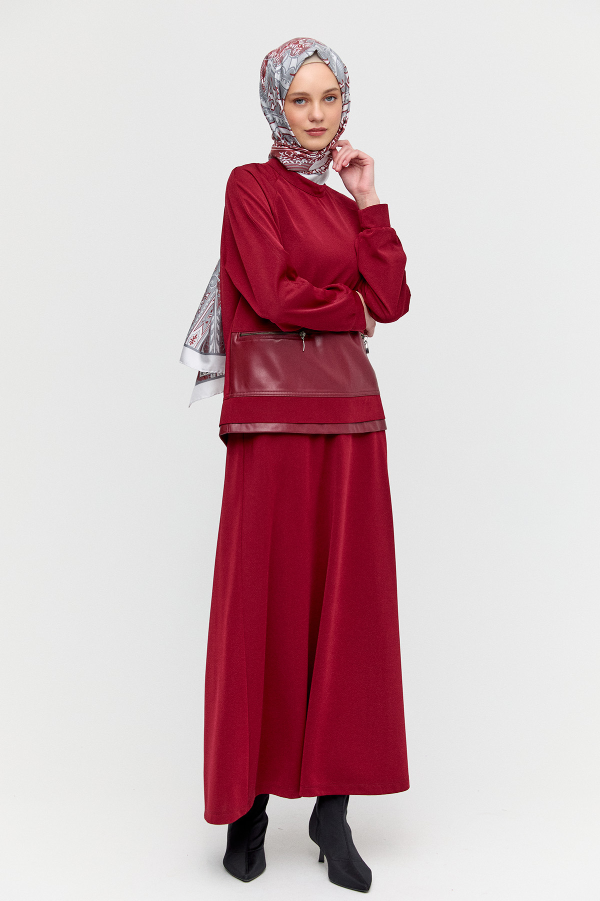 Deri Detaylı Etekli İkili Takım