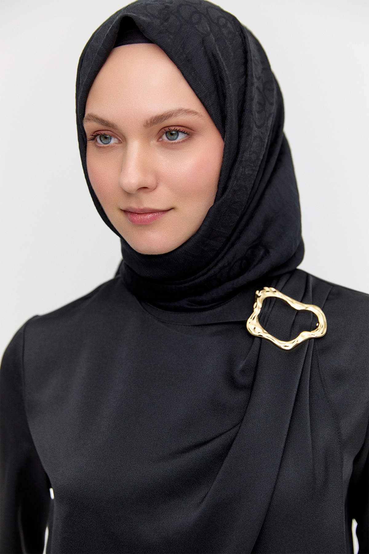 Asimetrik İkili Saten Takım