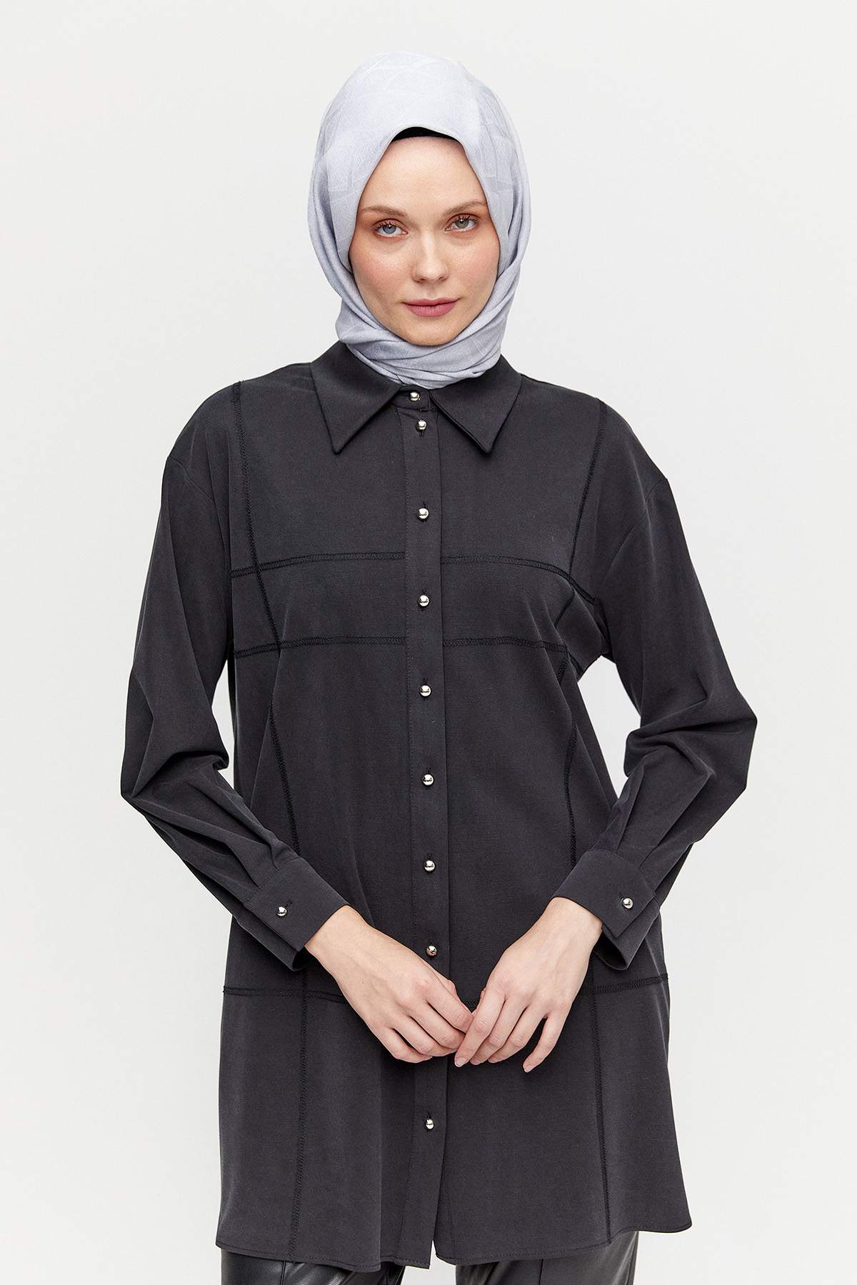 Spor Dikiş Gizli Patlı Lyocell Tunik