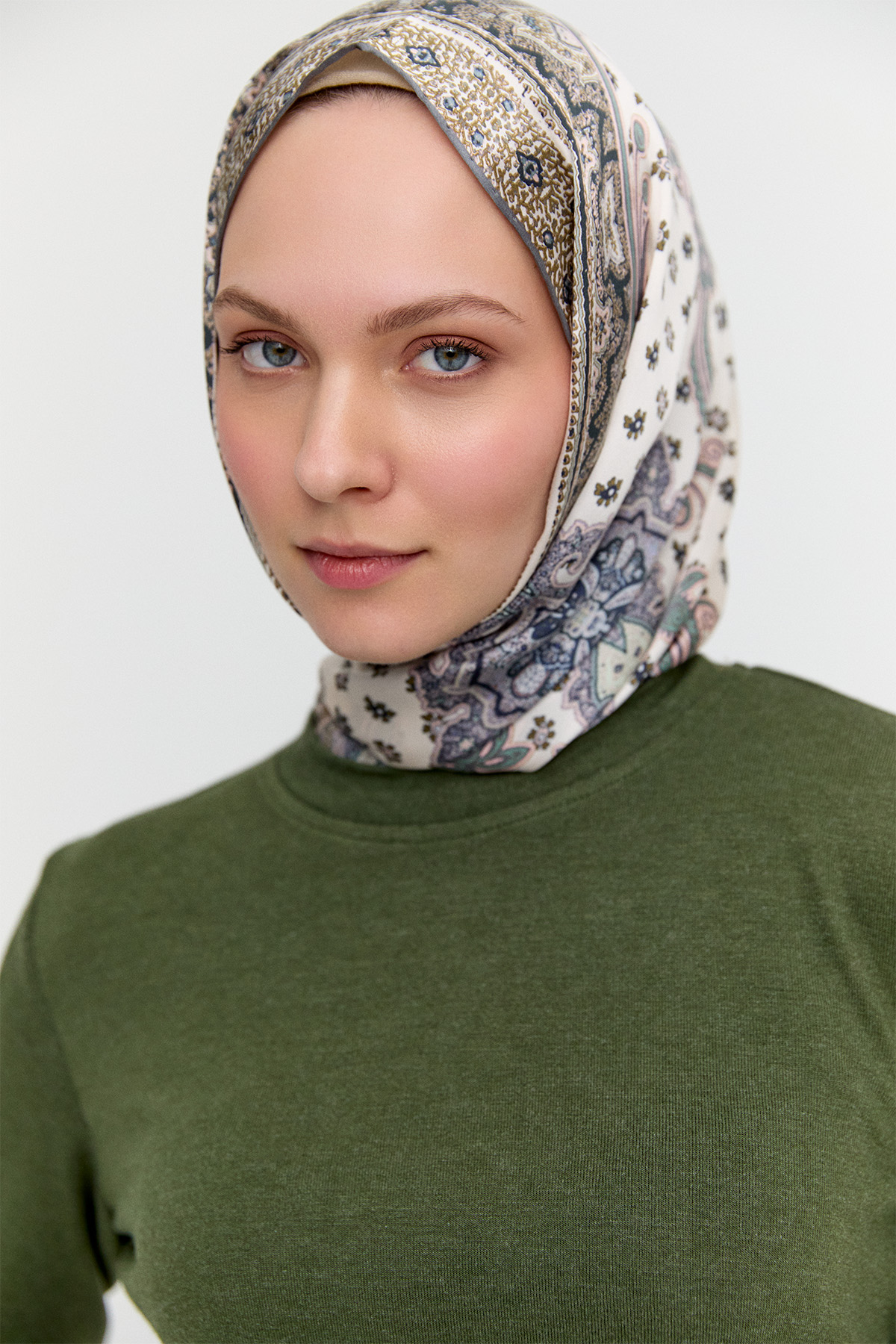 Fileli Etekli Takım