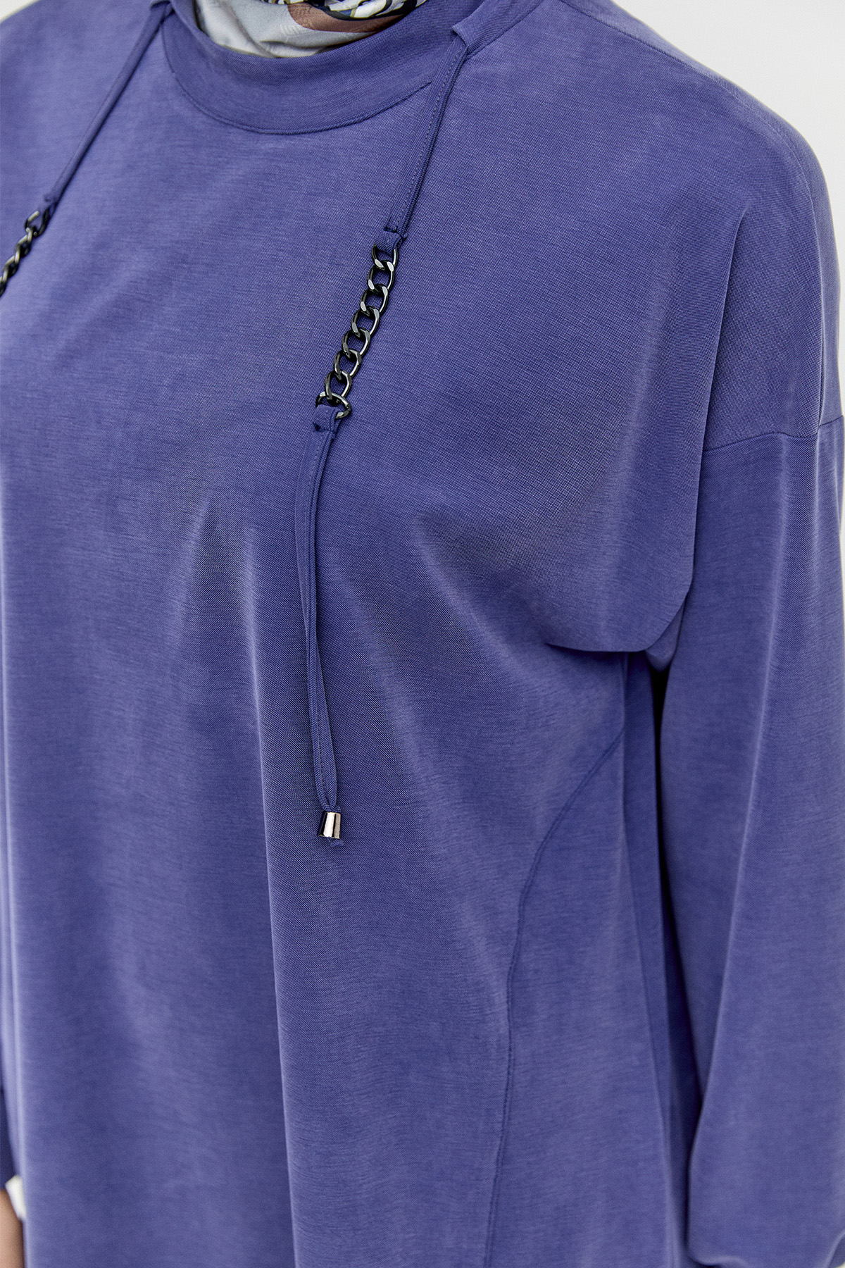 Zincir Detaylı Kuşgözlü İkili Takım